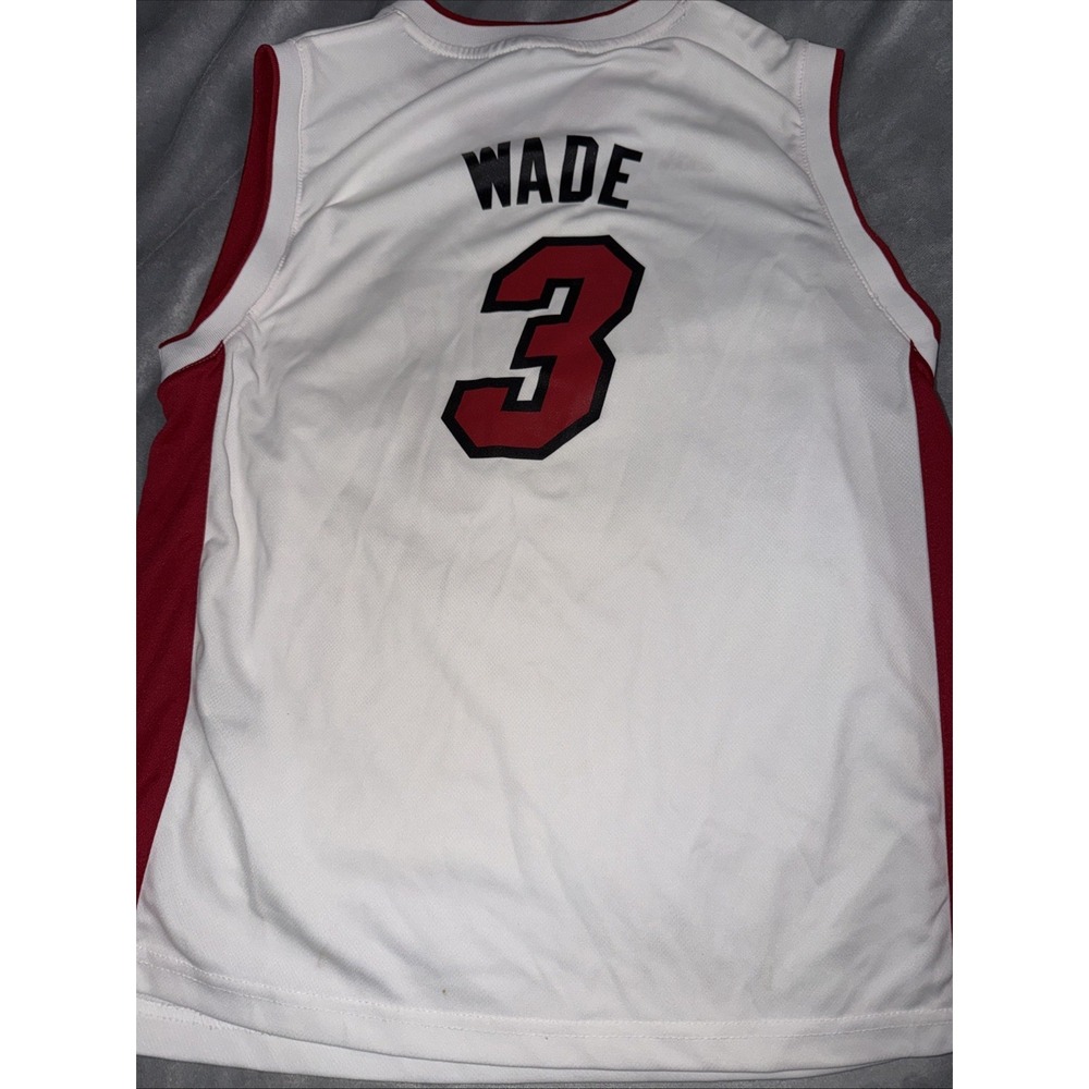 VTG NBA Miami Heat Basketball Adidas Jersey #3 WADE Size L Youth
